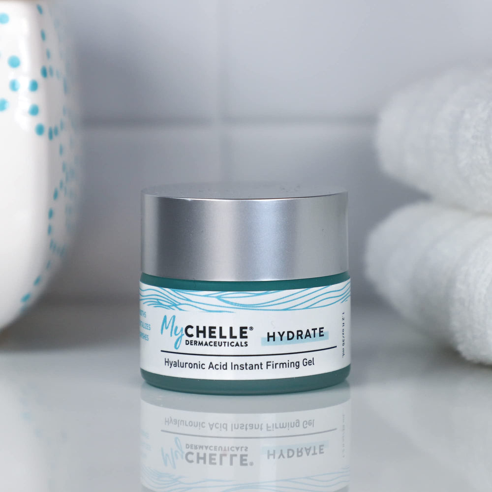 MyChelle Instant Firming Gel ingredients panel highlights Cloud Berry Oil nourishment.