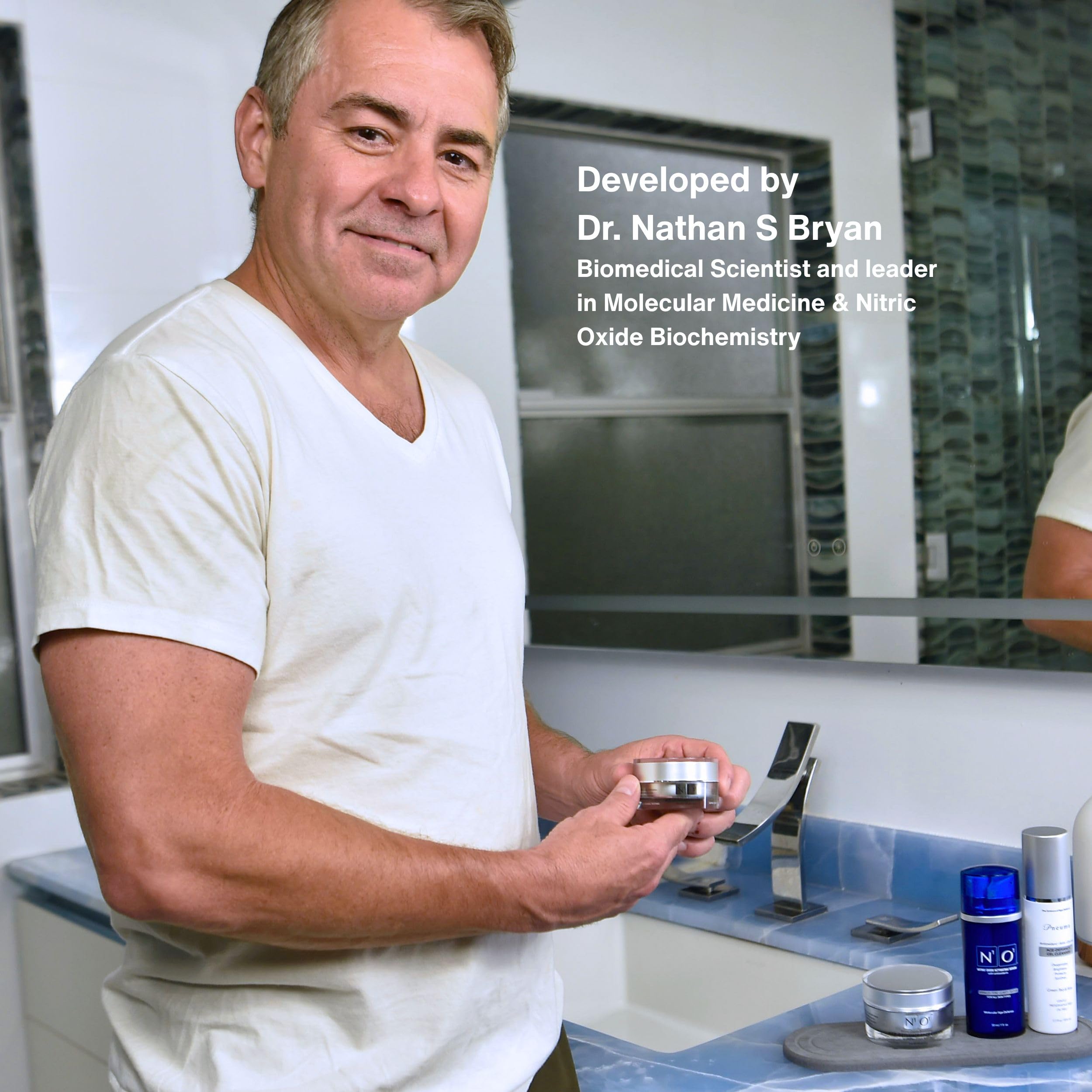 N1O1 Age-Defiance Eye Cream demonstrating nitric oxide delivery for better absorption.