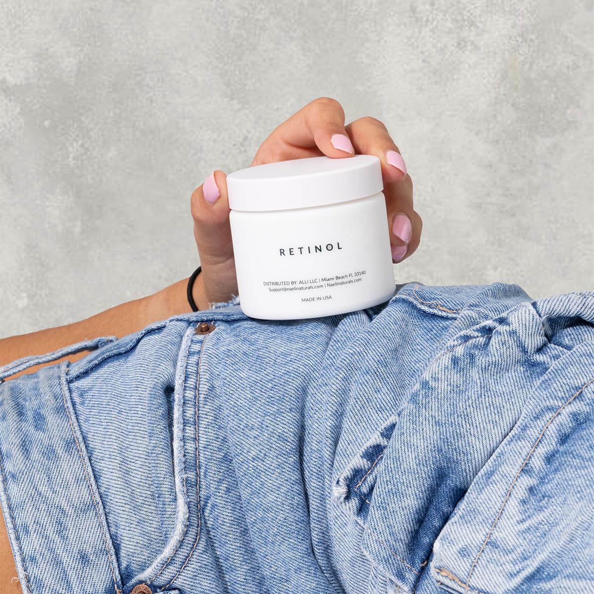 NAELI Retinoid Cream ingredients include hyaluronic acid for hydration