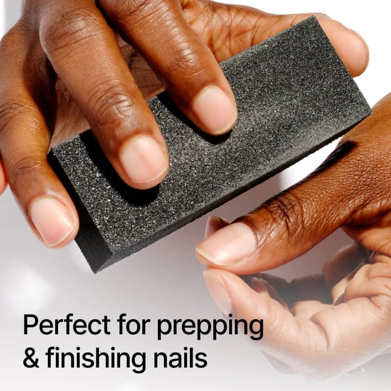 Nailboo Long Lasting Finish preserves color and shine for weeks.