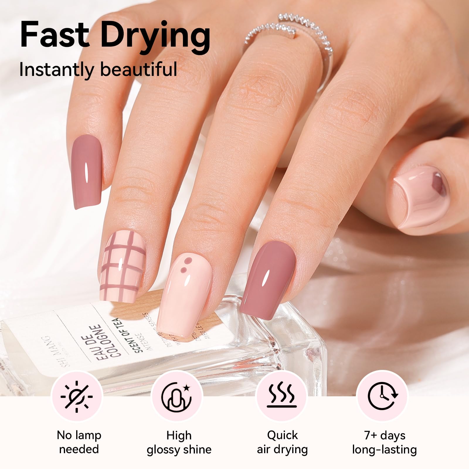 Nailshion wide-flat brush close-up for easy, even application.