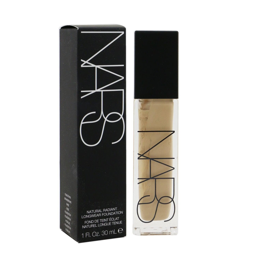 NARS Natural Radiant Longwear Foundation Salzburg day-look finish with light coverage