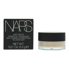 Pack shot of NARS Chantilly concealer showing compact and precise coverage
