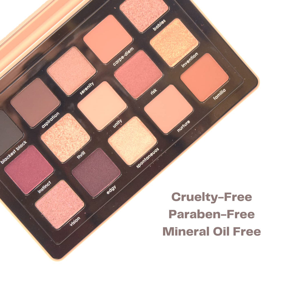 Natasha Denona My Dream day-to-night looks enables easy transitions with shade pairings.