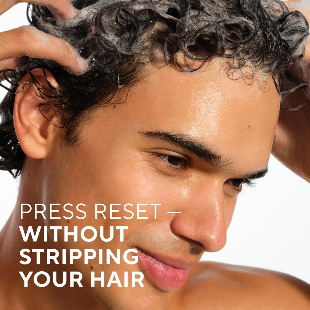 Coconut oil-based cleansers highlight naturally derived formula
