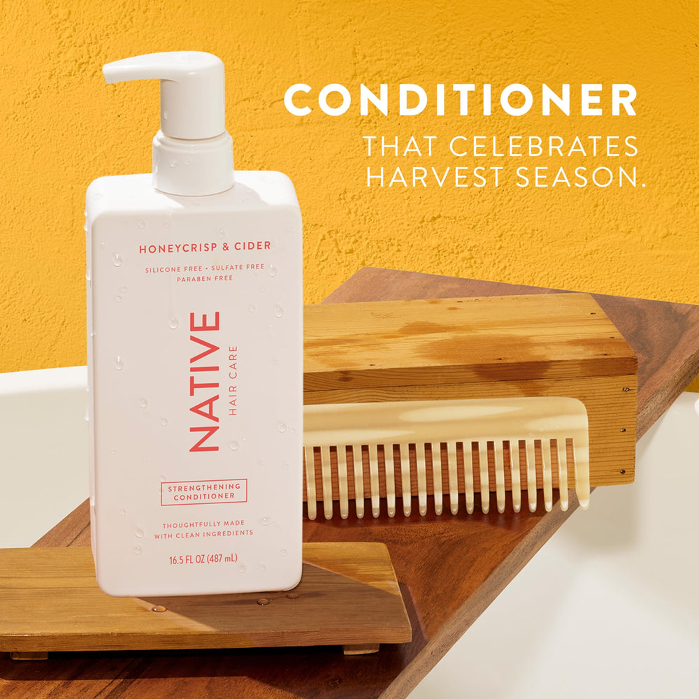 Native Honey Crisp & Cider shampoo lather image shows rich foam without harsh detergents.