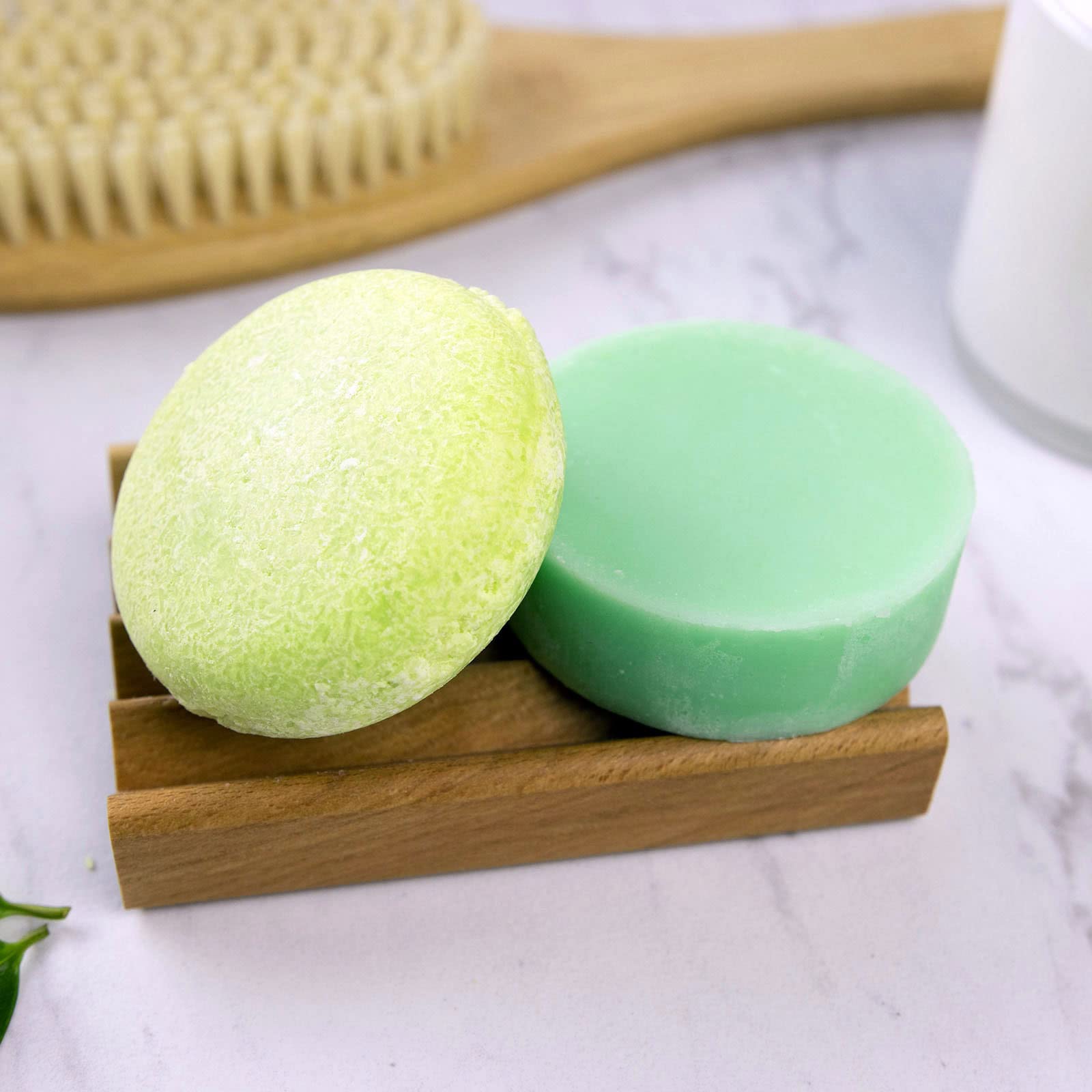 NATURÉL Boost Coconut Oil image shows bar nourishment for moisture.