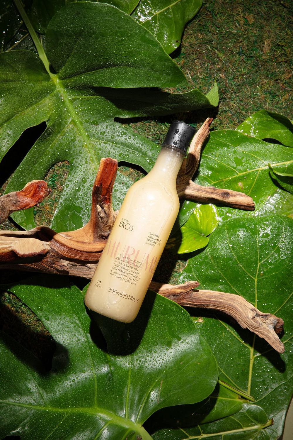 Creamy shampoo lather highlighting rich, hydrating texture for hair care