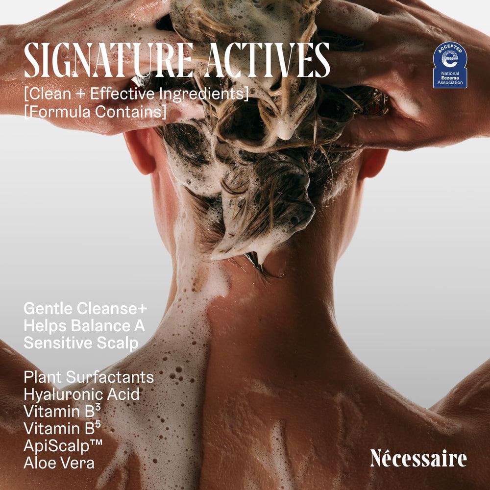 Nécessaire eczema-safe seal indicating trusted scalp care.