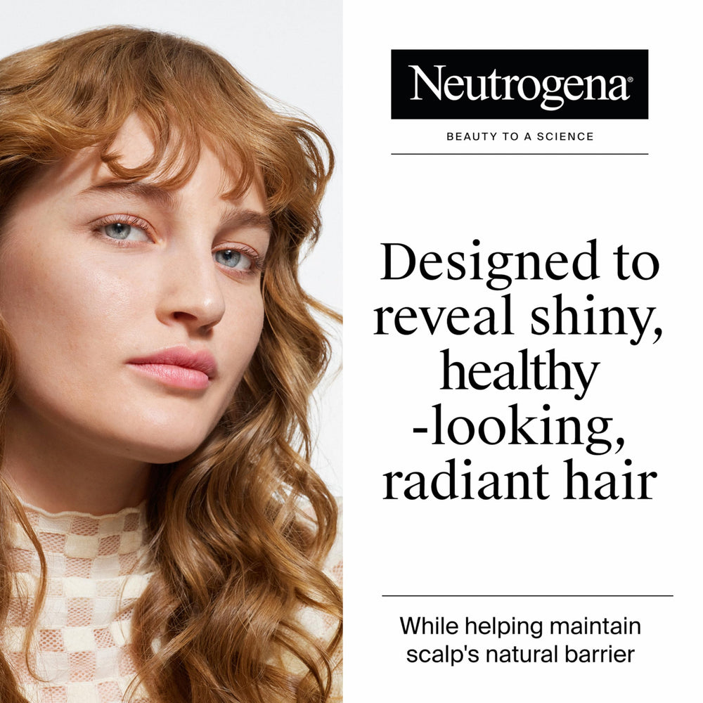 Neutrogena Exfoliating Healthy Scalp Shampoo pink-grapefruit-label-closeup highlights sulfate-free clarity