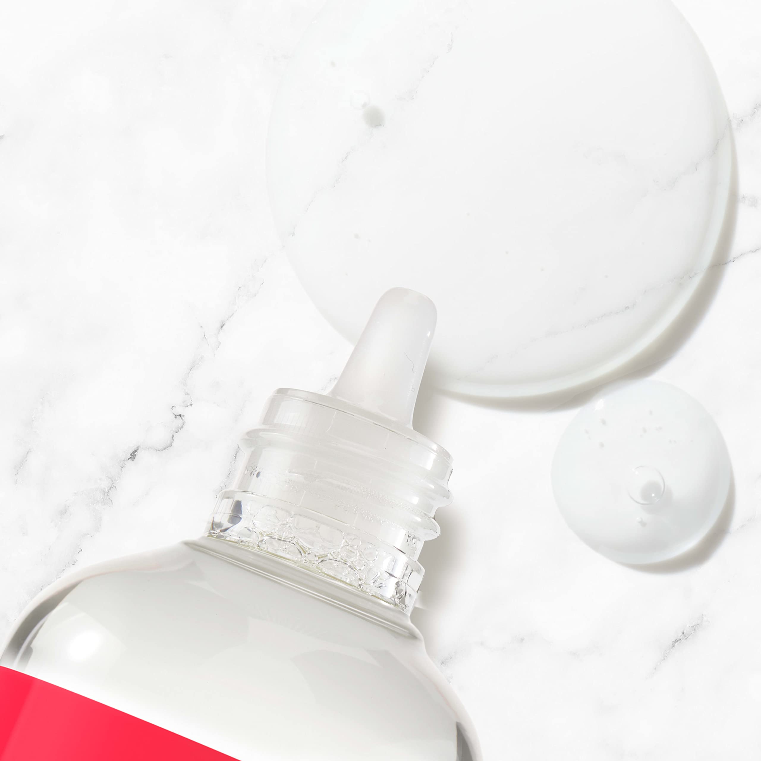 Pro-Vitamin B5 nourishes skin in Neutrogena exfoliant