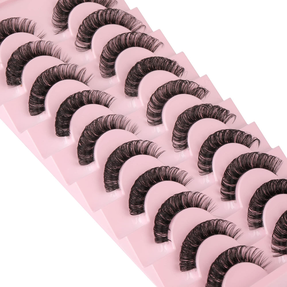 Newcally Lashes cat eye shape enhances eye size with natural look