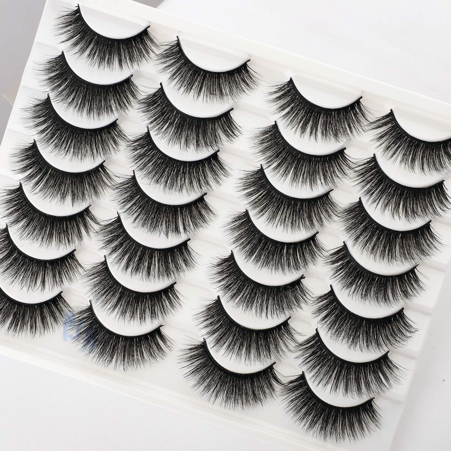 Newcally Lashes wispy 3D design adds volume with seamless blending.