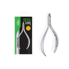 Nghia Premium Cuticle Nipper D-05X front view for precise edge trimming.
