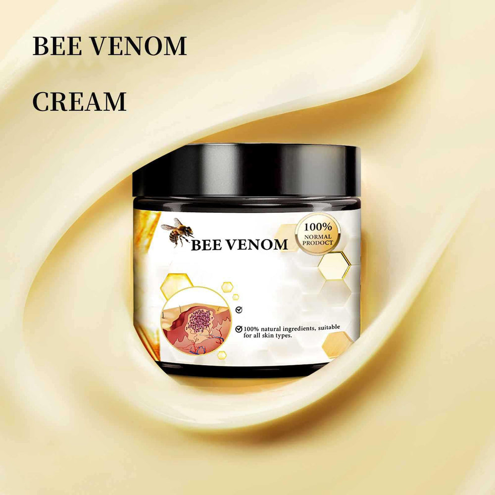 Niaoyun Bee Venom Cream close-up texture showing smooth absorption.