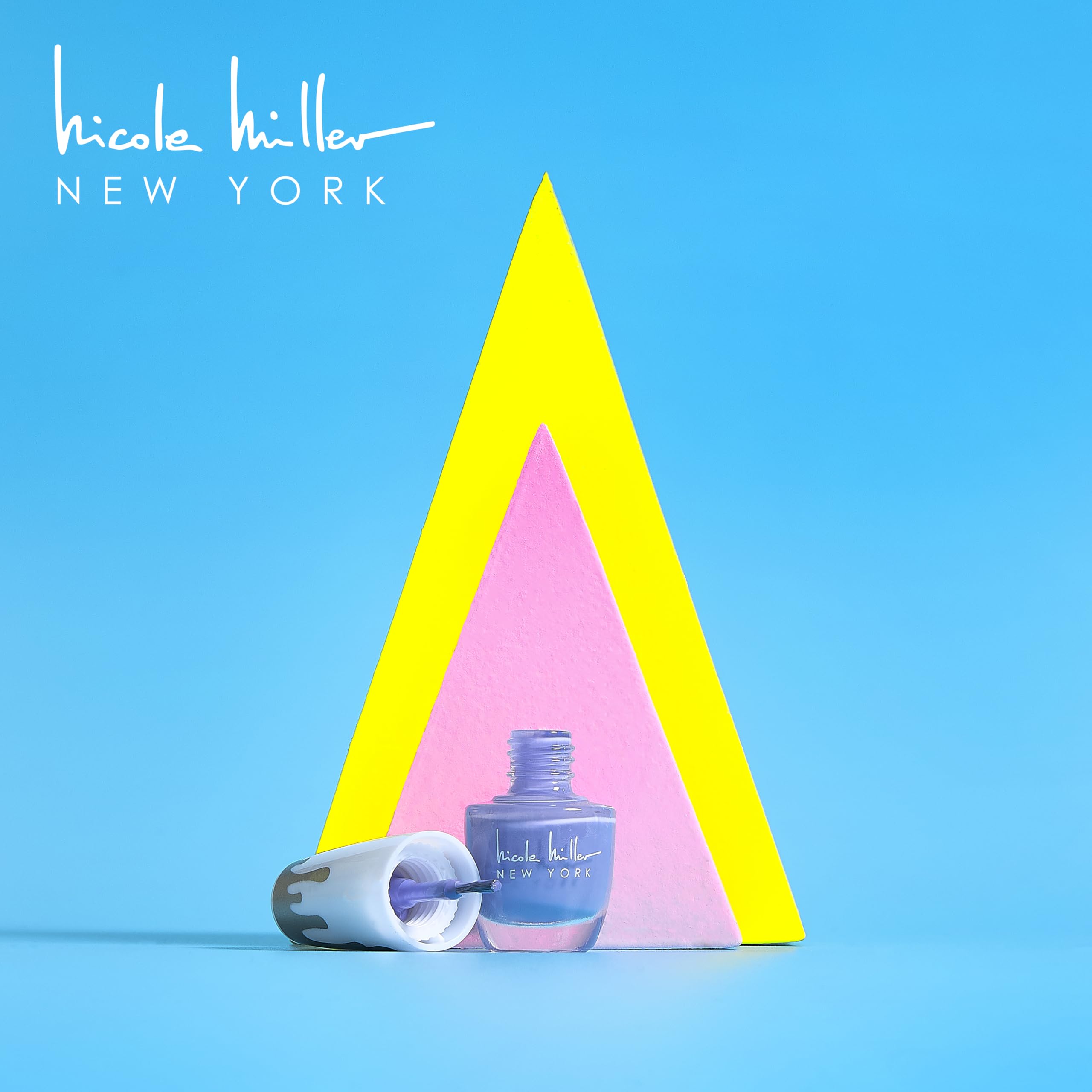 Nicole Miller New York top coat bottle delivering a glossy, durable finish
