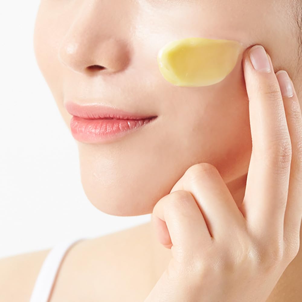 Nightingale C Toning Mask skin radiance after overnight use concept