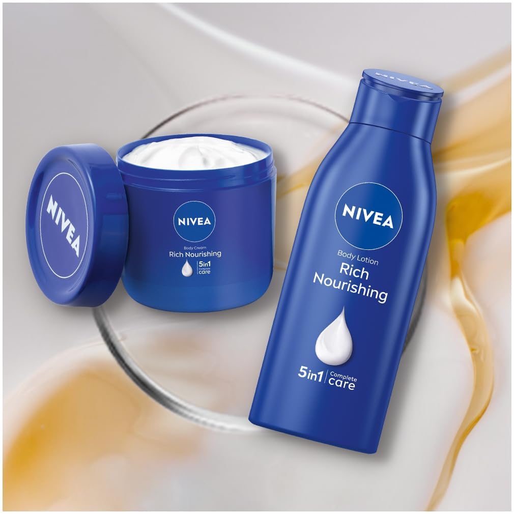 NIVEA 400ml jar on bathroom shelf emphasizing long-lasting moisture