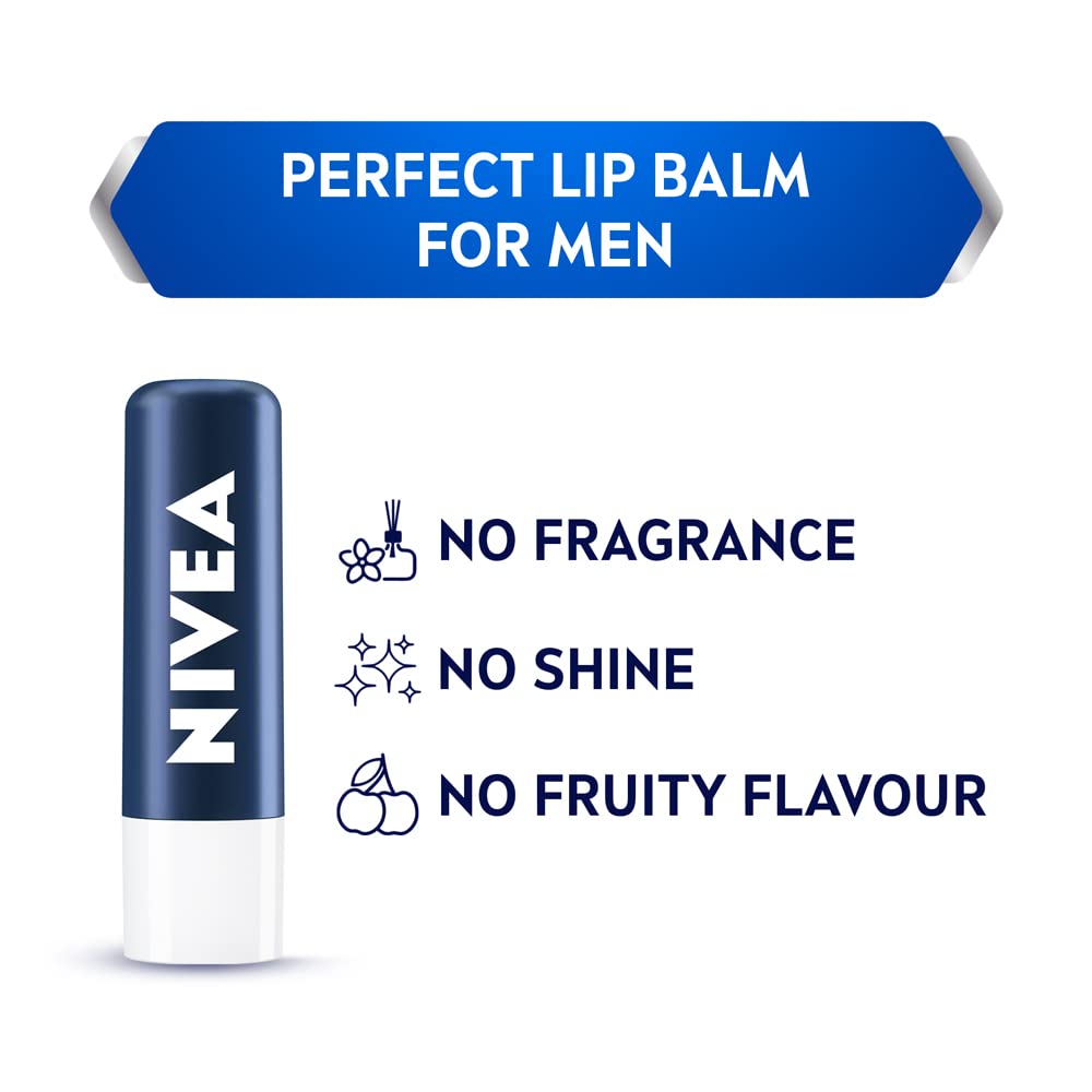 Close-up of the lightweight cream texture from NIVEA Men's Active Care SPF 15.