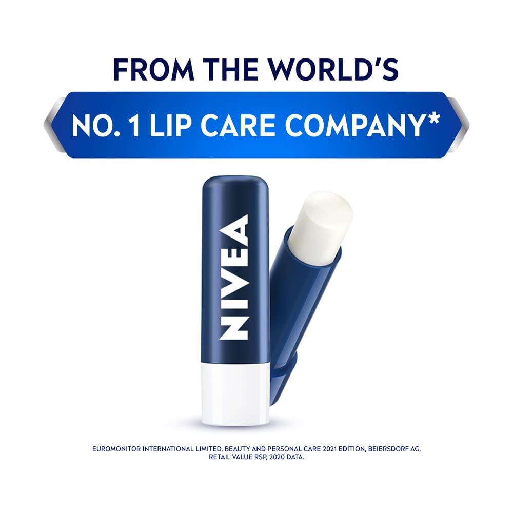 SPF 15 label on NIVEA Men's Active Care for daily sun protection.