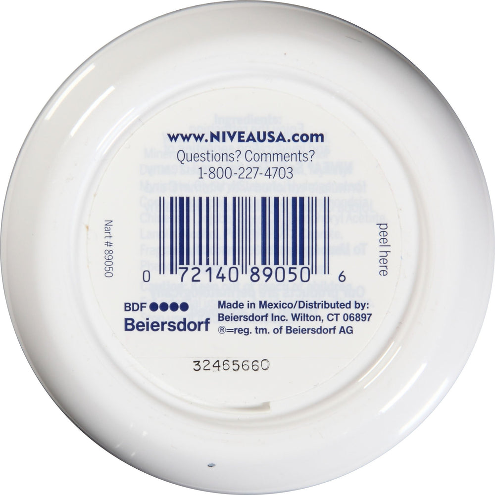 NIVEA Soft absorbs quickly, leaving no greasy residue.