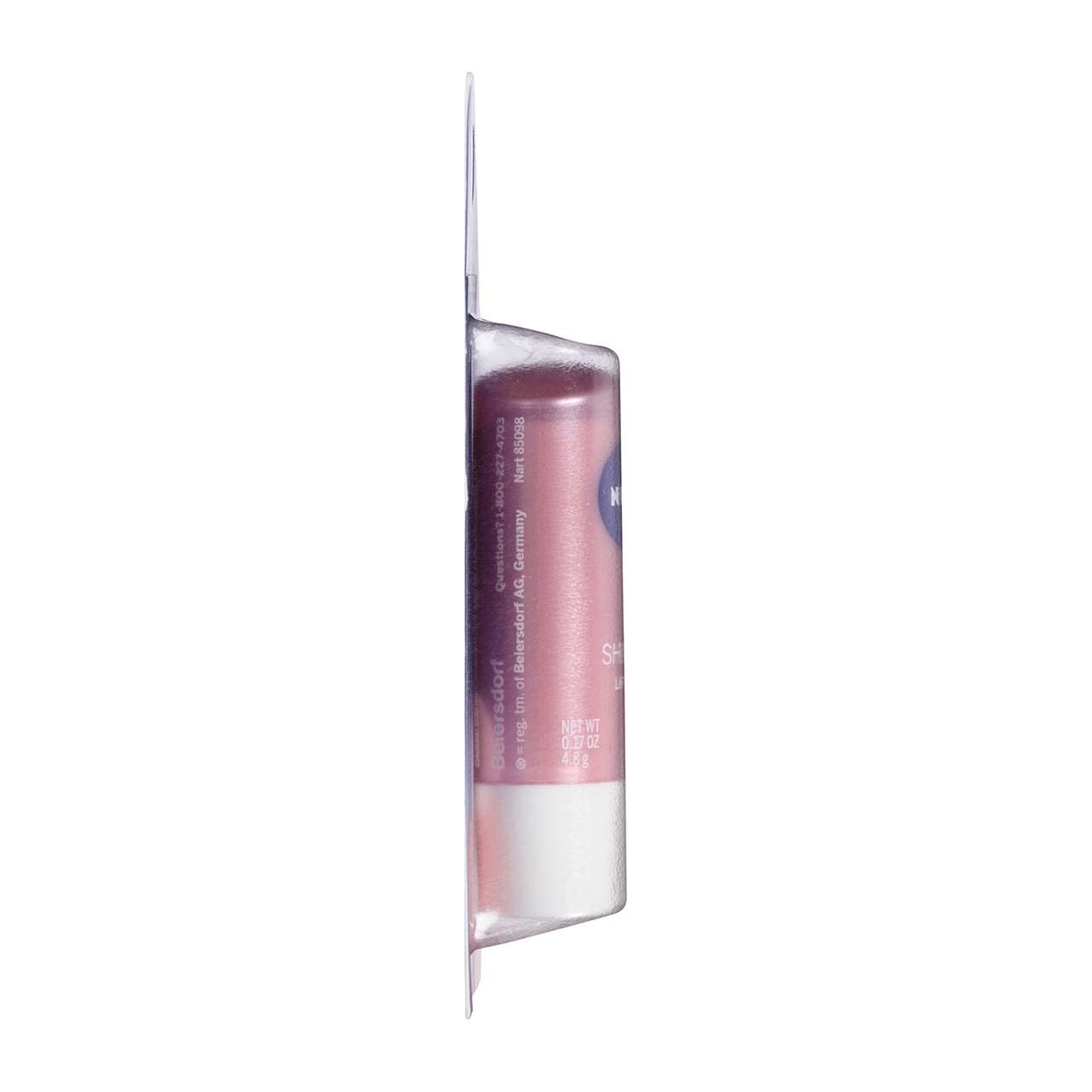 NIVEA Sunflower seed oil hydration visual for moisturized lips