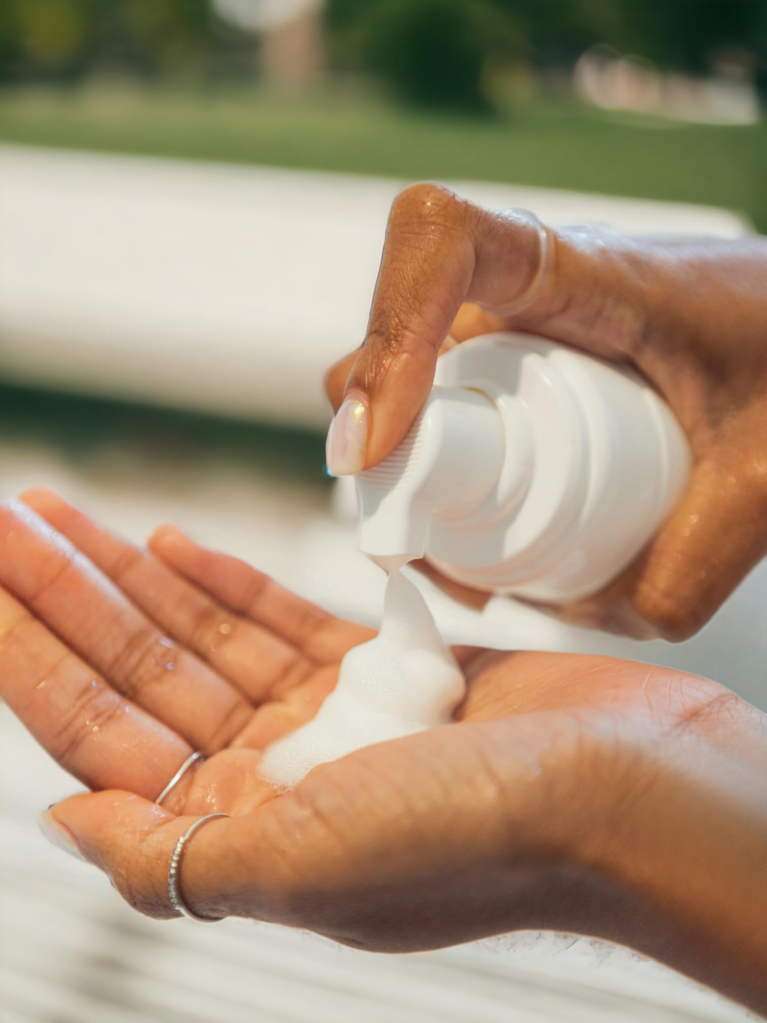 No-Rinse Foaming Hand Wash packaging label showing ingredients and no-rinse benefits.