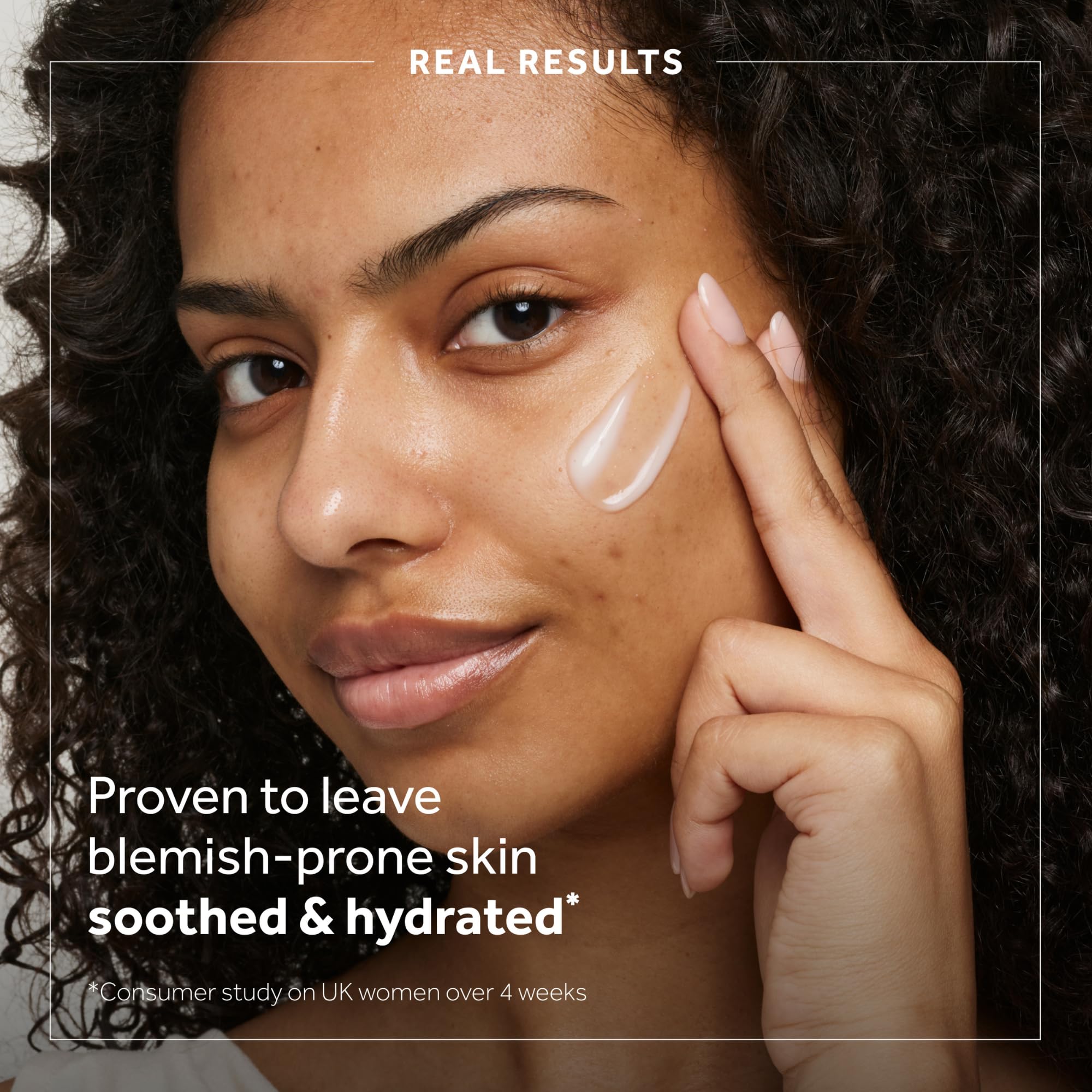 No7 moisturizer label highlighting niacinamide for oil control.