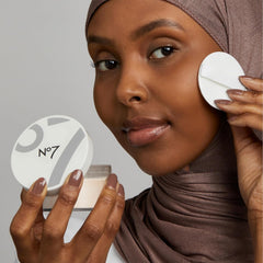No7 Flawless Finish loose powder translucent shade blends with skin tone.