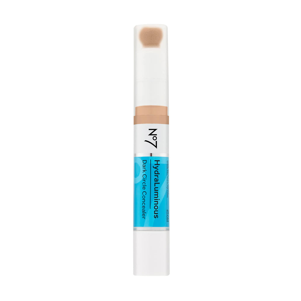 No7 Hydraluminous Concealer under-eye application delivers full coverage and hydration.