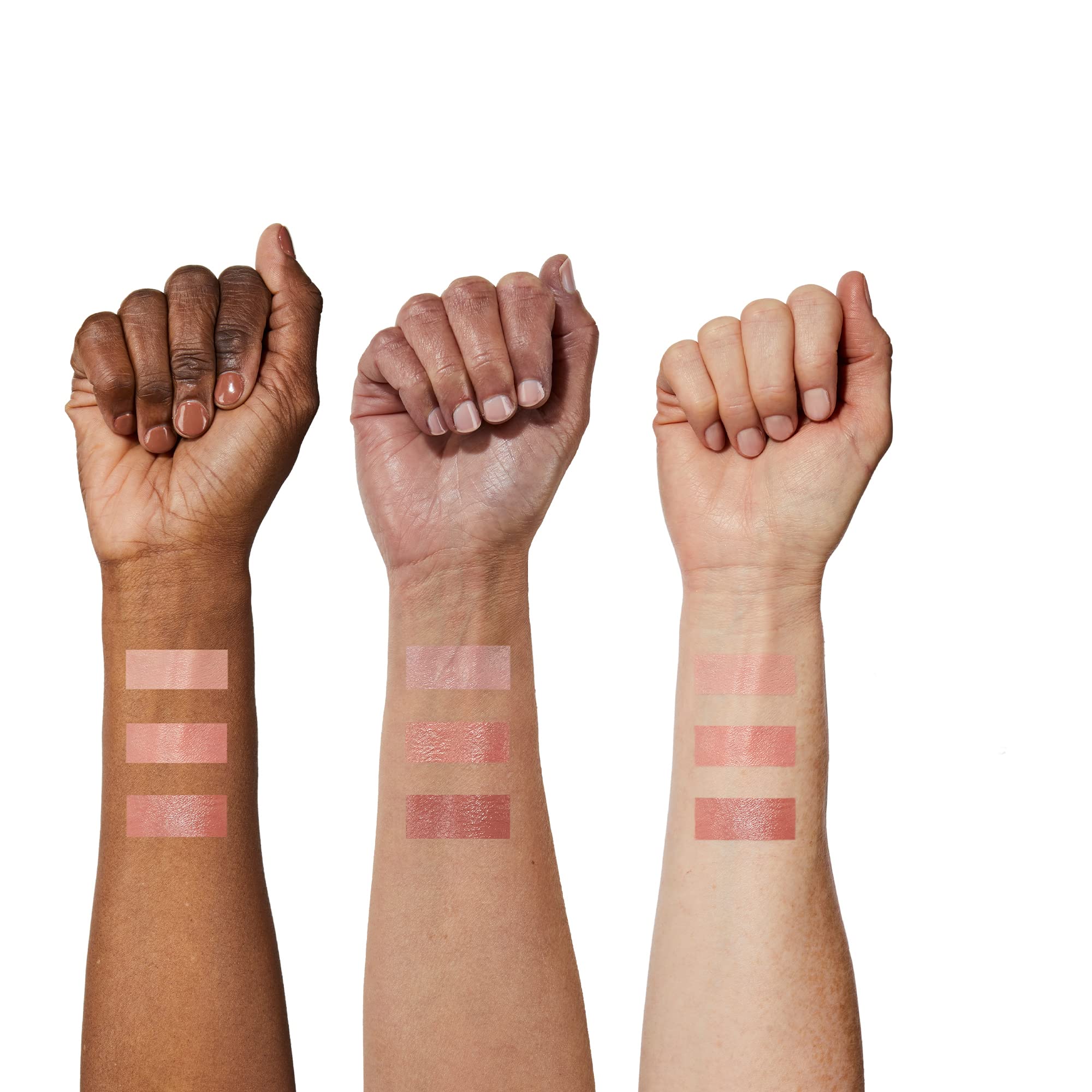 No7 Lip and Cheek Tint Dusk Pink on lips delivers soft matte finish