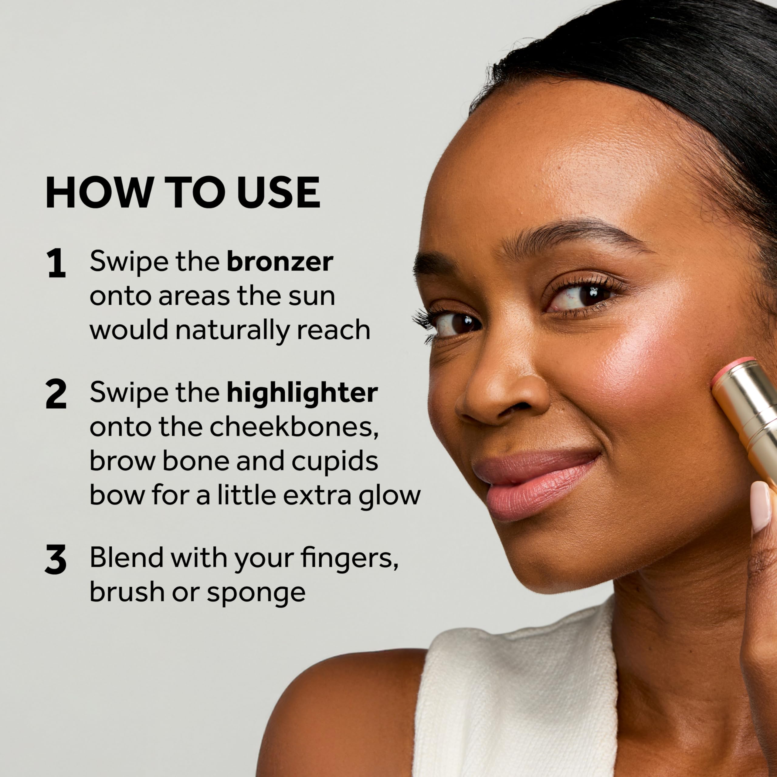 Hydrating formula with shea butter and plant oils for comfortable wear.