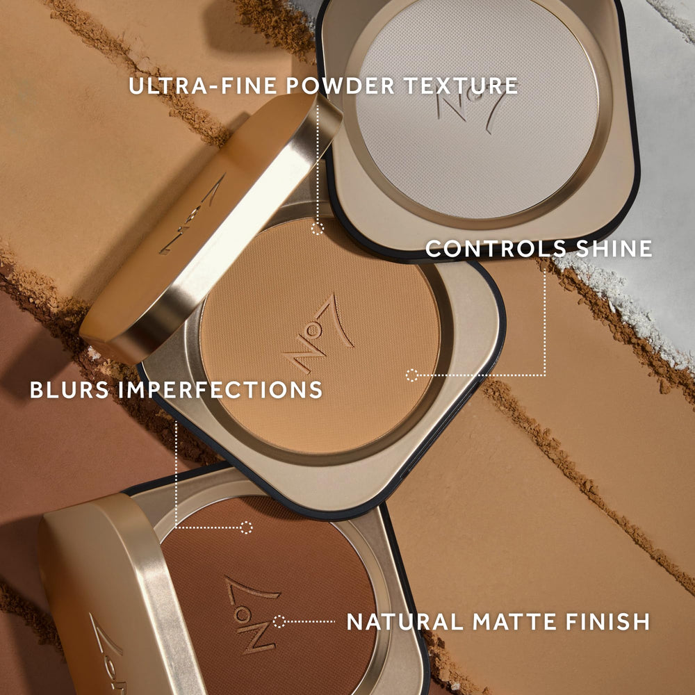 No7 Pro Artist setting powder delivers a soft-focus finish for the whole face.