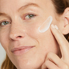 Packaging highlights fragrance-free formula and dermatologist approval.