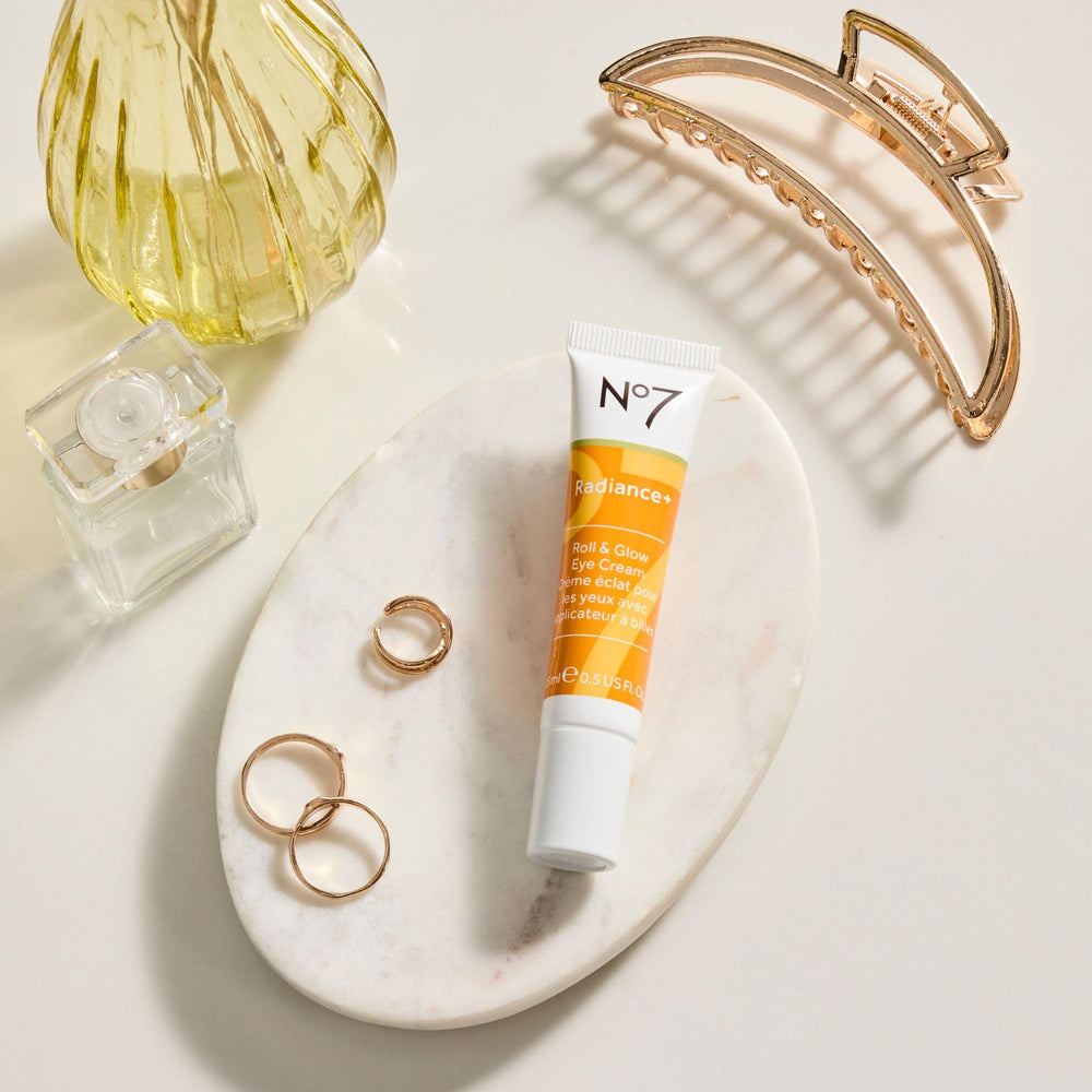 15ml tube packaging keeps your skincare routine portable and easy to apply.