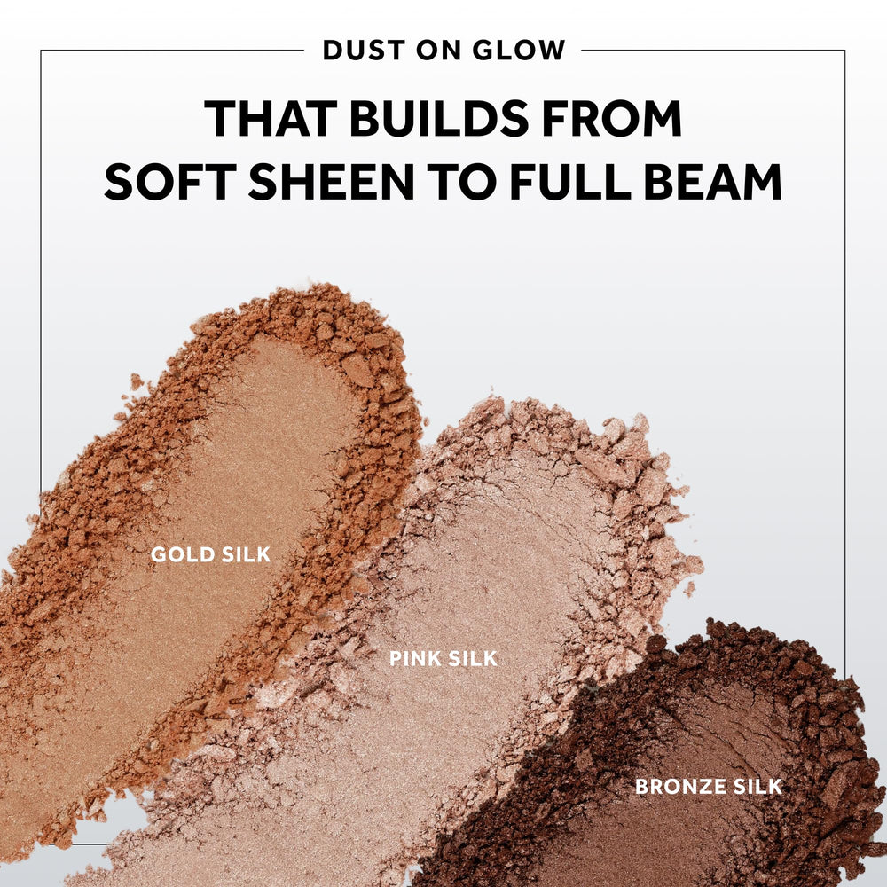No7 Radiant Glow Powder Highlighter Pink Silk compact shows silky texture and easy blending.