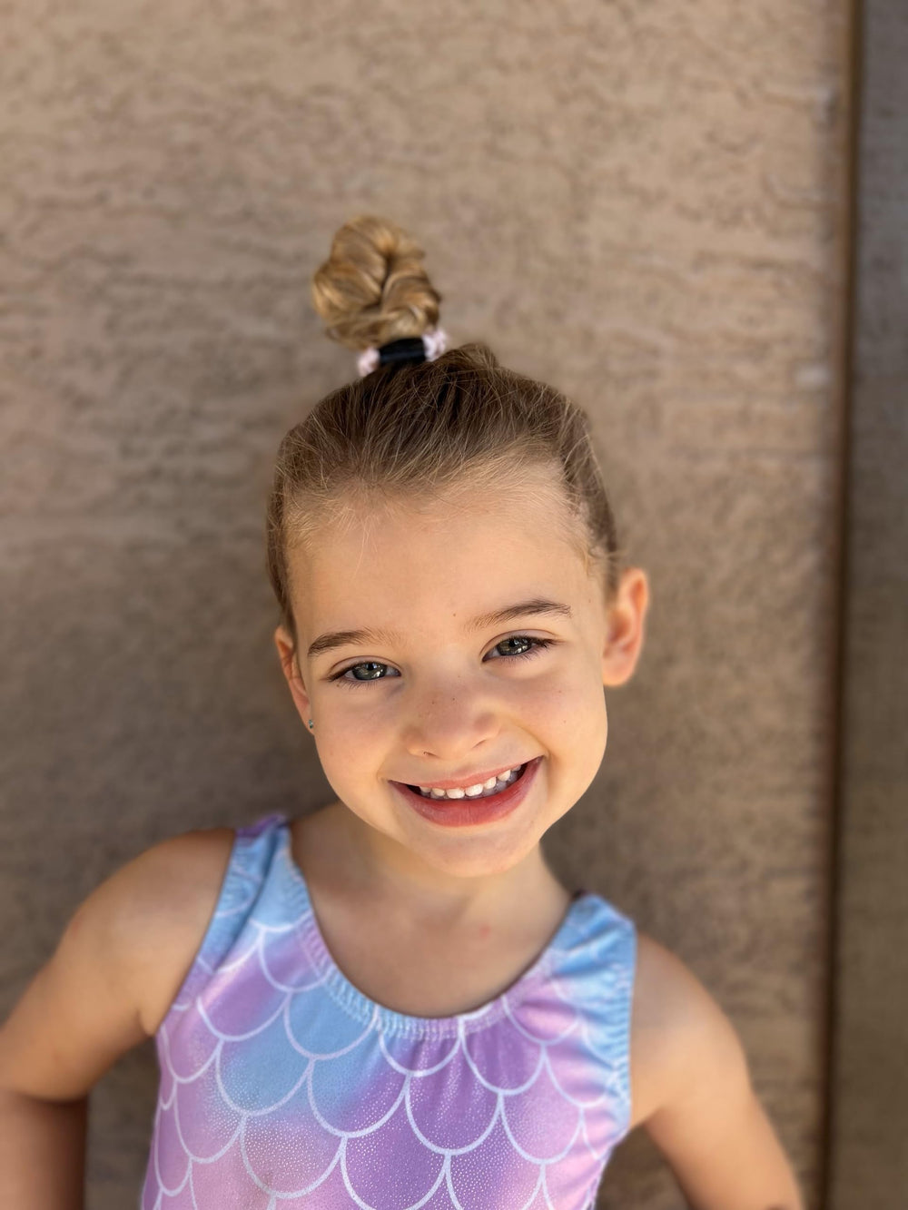 Pouch included for secure storage and easy travel with silk scrunchies.