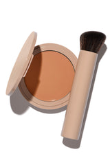 No Makeup Makeup Foundation + Brush Duo packaging highlights convenient, natural-looking routine