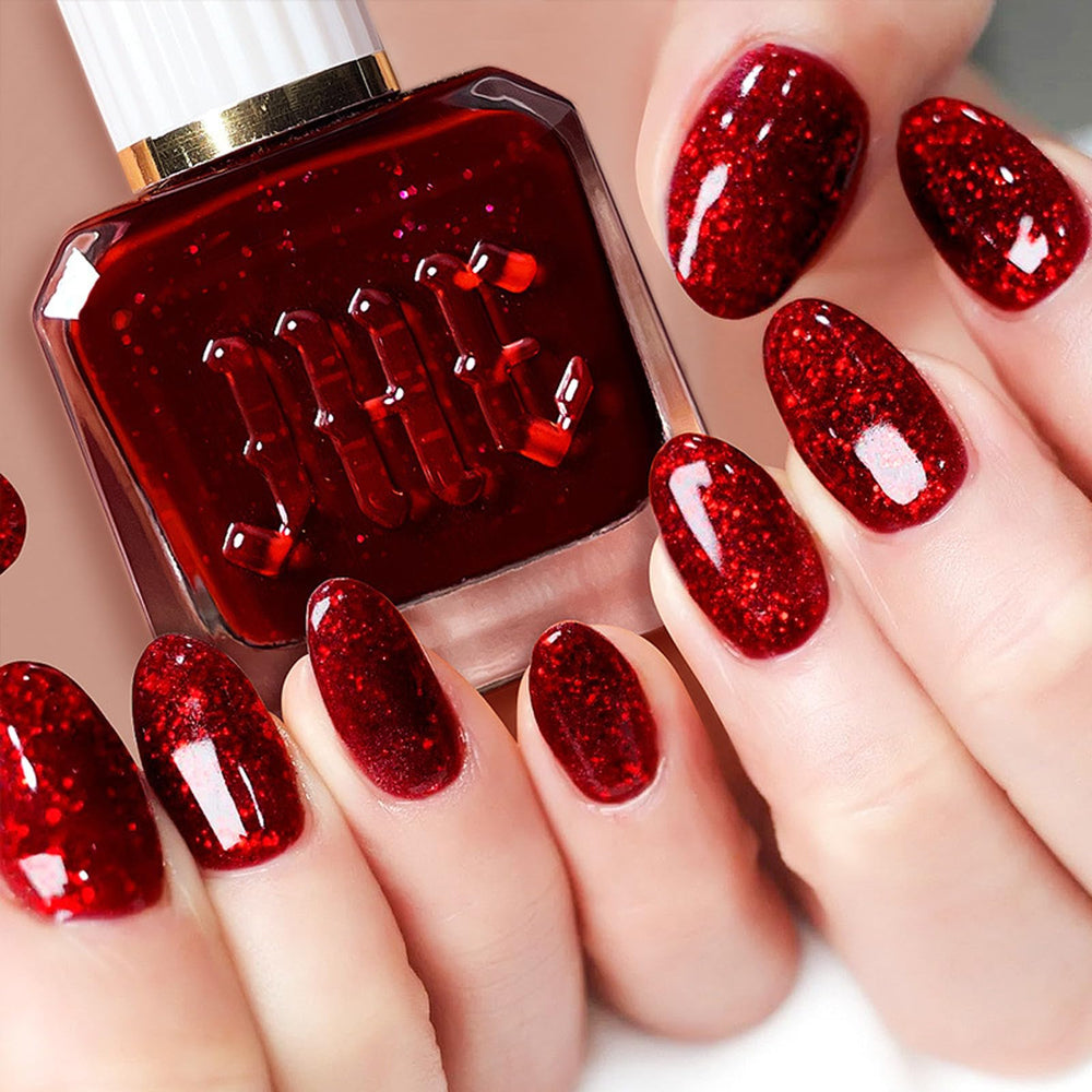 NovaCharm chunky glitter detail with high reflectivity under bright light.