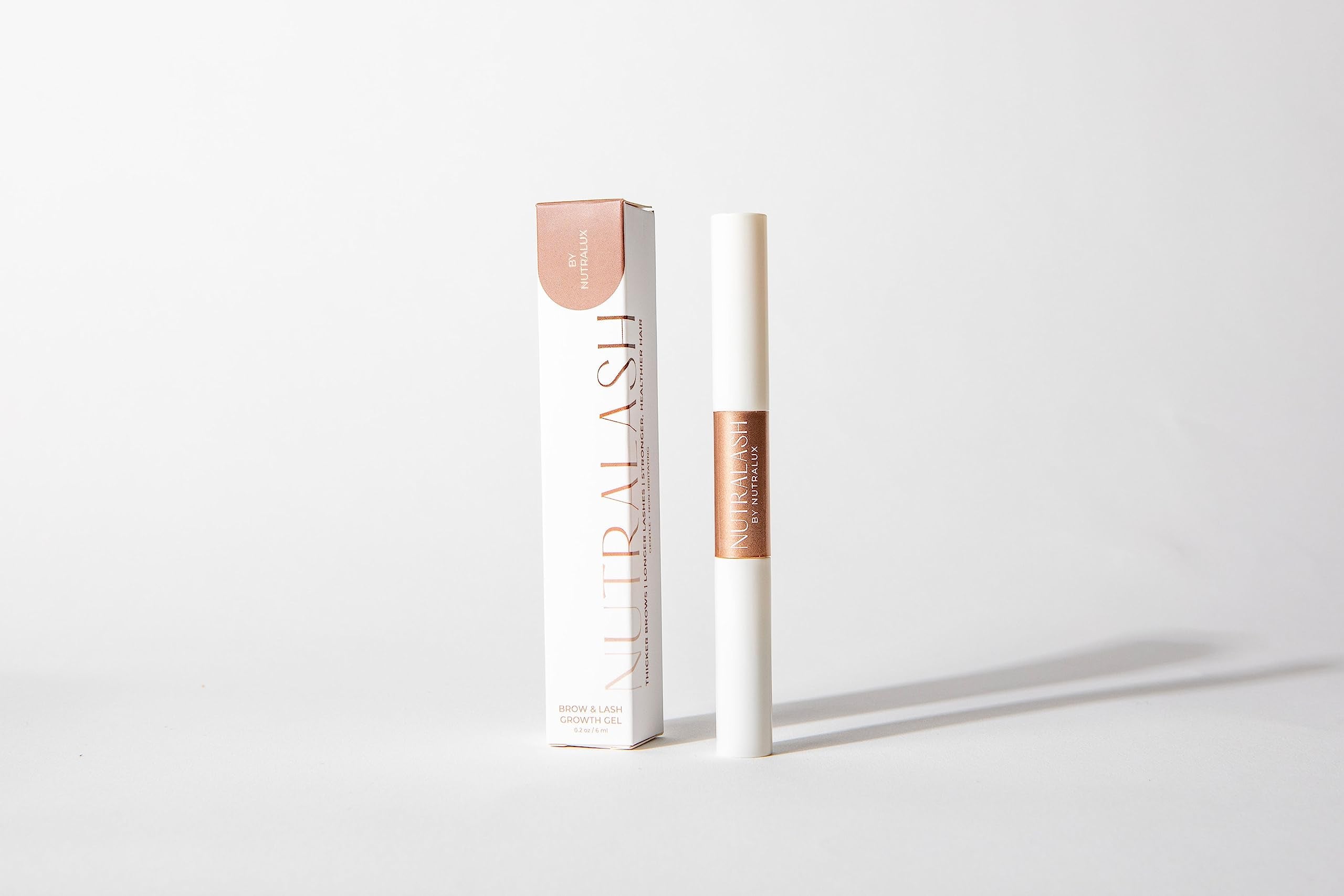 NutraLash-sensitive-eyes-safe-usage confirms gentle formula suitable for delicate eye areas.