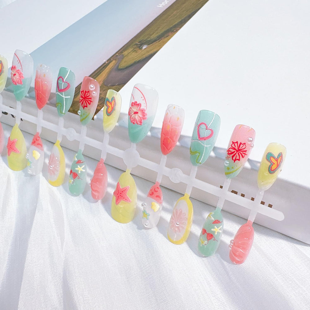 NZRAESTRS medium almond nails for versatile length and daily wear