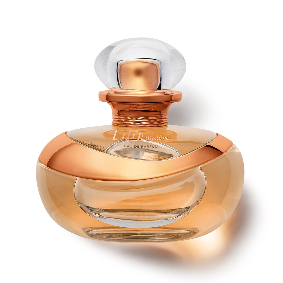 O Boticario Lily Lumiere bottle front reveals a luminous, long-lasting fragrance for day-to-night wear