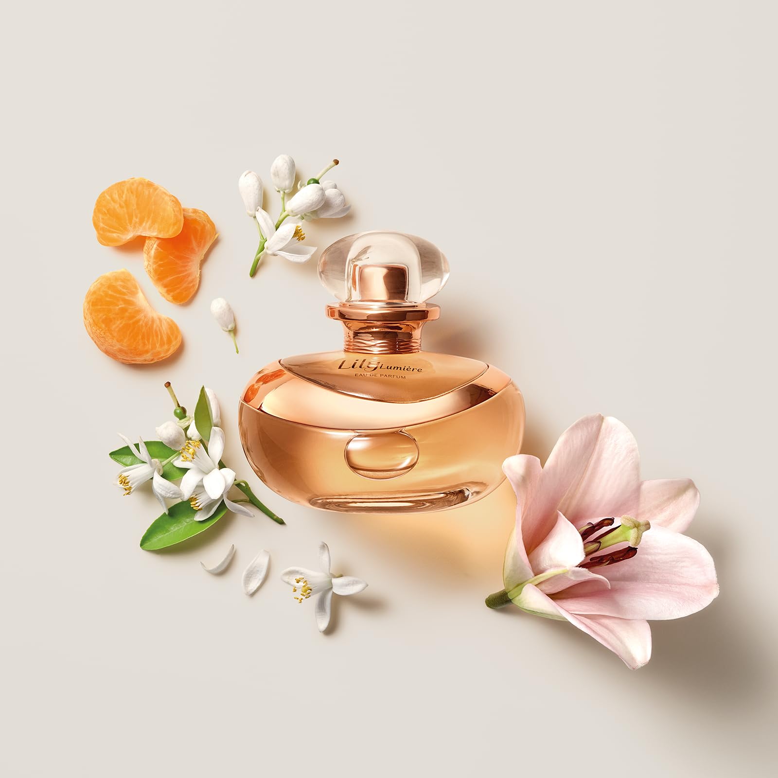 O Boticario Lily Lumiere model portrait embodies feminine confidence and wearable everyday luxury