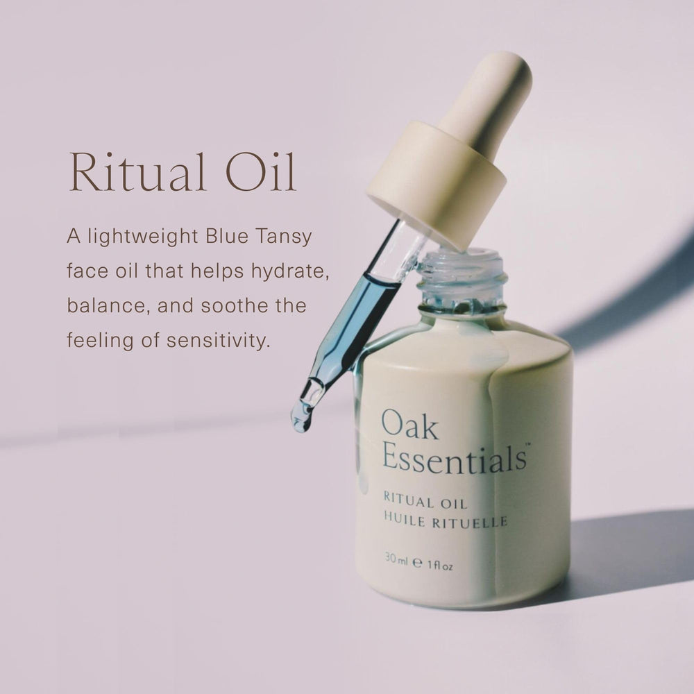 Oak Essentials blue tansy flowers highlighting antioxidant botanicals for calming complexion