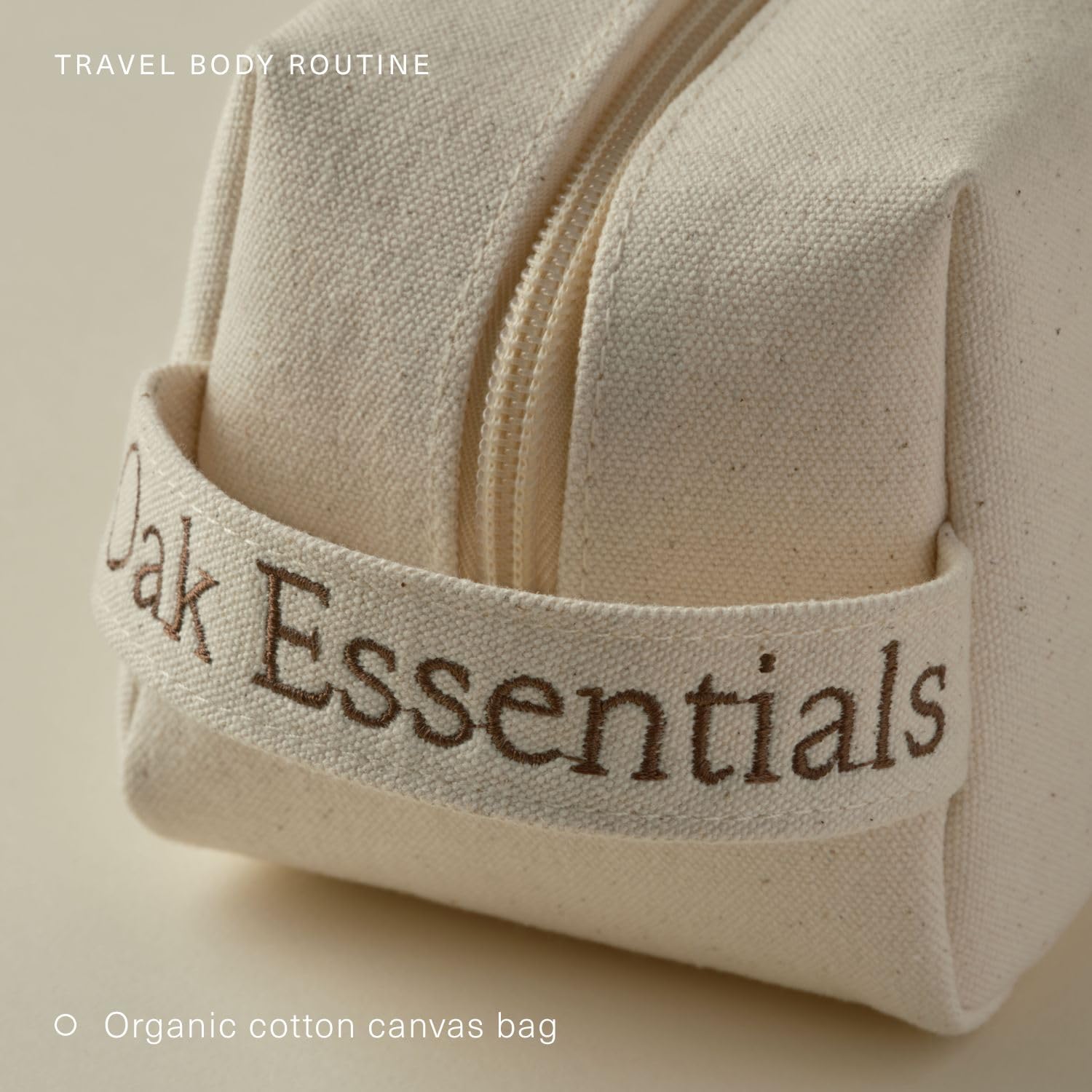 Oak Essentials Dew Body Oil bottle for lightweight moisture.