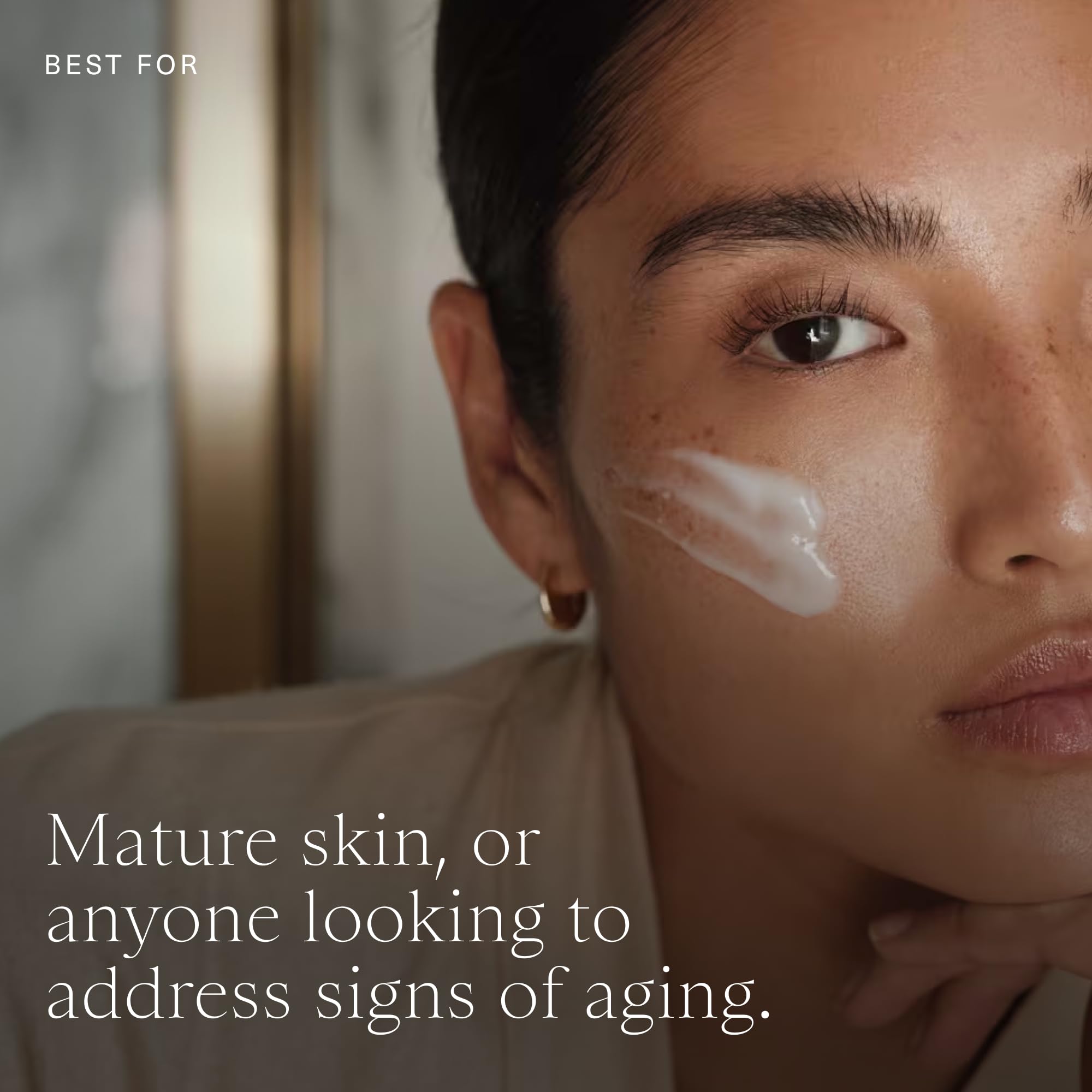 Oak Essentials moisture balm tube, ultra-hydrating and luminous glow.