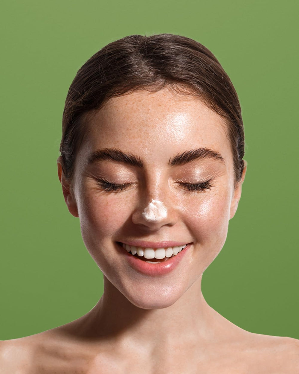 OBgE three-layer hyaluronic system graphic emphasizing hydration and moisture retention.