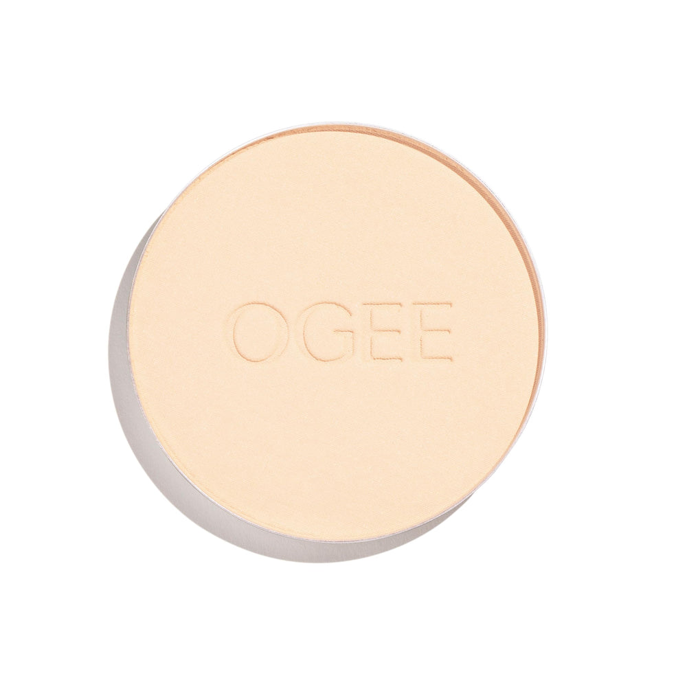 Ogee Sculpted Powder Dune case with full set for natural glow and light blur.