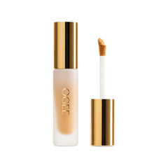 Ogee under-eye concealer application demonstrates seamless coverage for a brighter eye area.