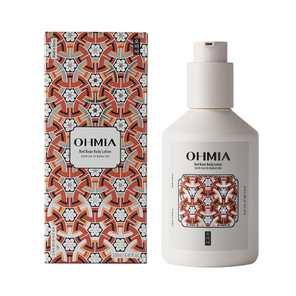Close-up of hydrated skin and improved softness after OHMIA lotion use.